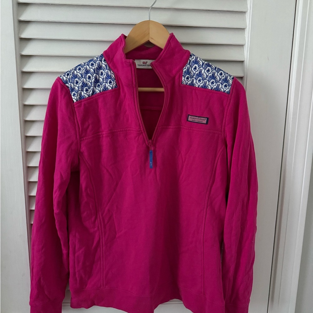 Vineyard Vines Fuchsia Pullover with Navy Accents